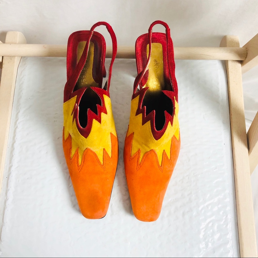 SOLD. Vintage 80s Fire Hot Suede Sling Back Heels Size 7 J. Renee 🔥 Square Toe - Picture 4 of 11